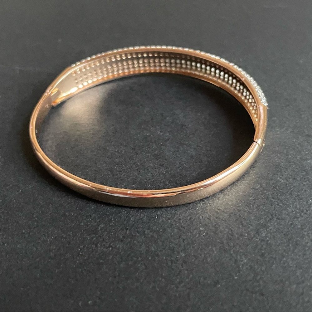 Bangle bracelet - Picture 7 of 10